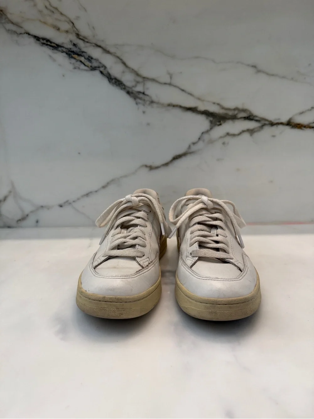 Veja classic low